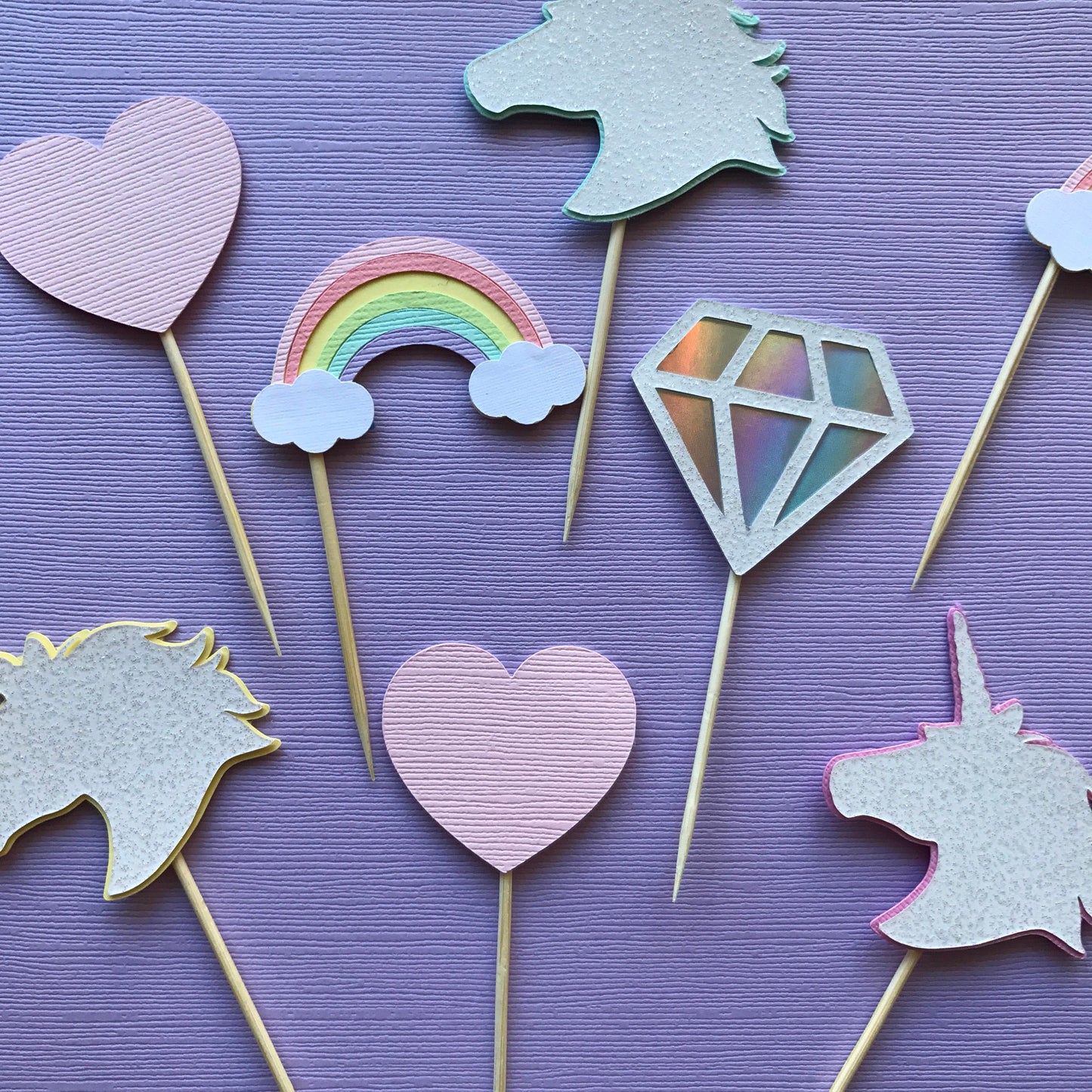 Unicorn Cupcake Toppers - glitterpaperscissors