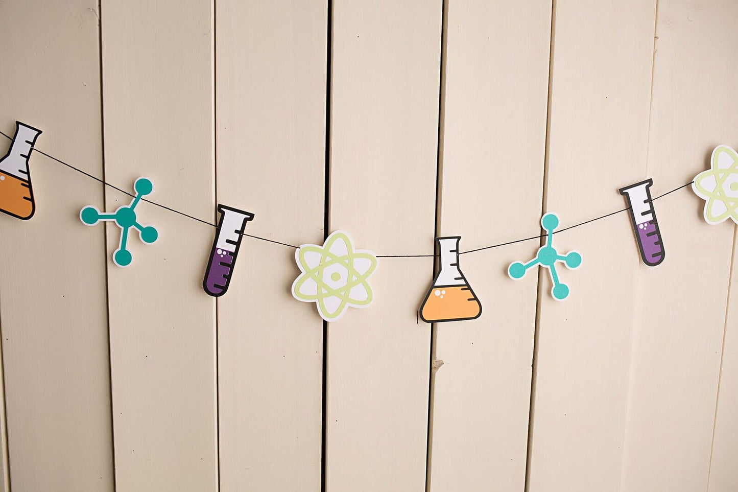 Mad Scientist Garland - glitterpaperscissors