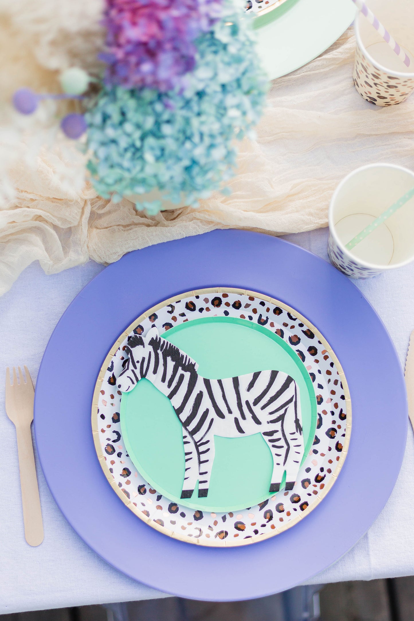 zebra napkin glitter paper scissors
