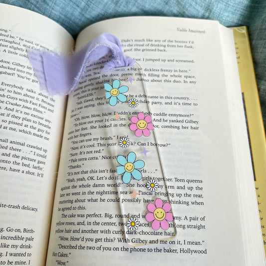 smiling daisy acrylic bookmark