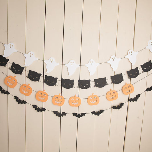 Halloween Paper Garland - glitterpaperscissors