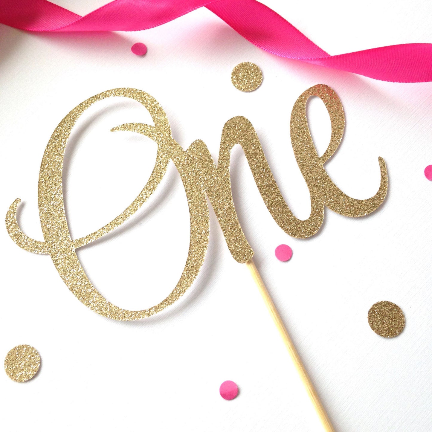 One Cake Topper - glitterpaperscissors