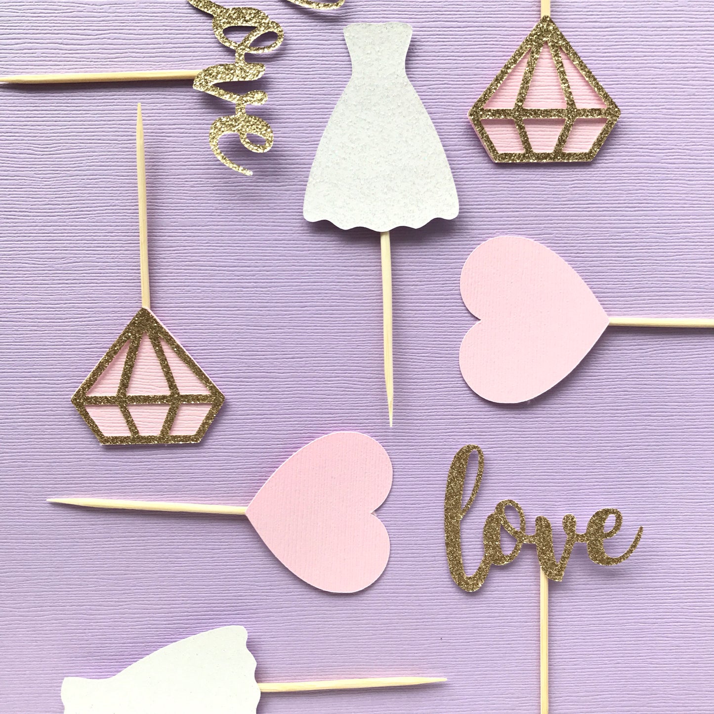 Wedding Cupcake Toppers - glitterpaperscissors