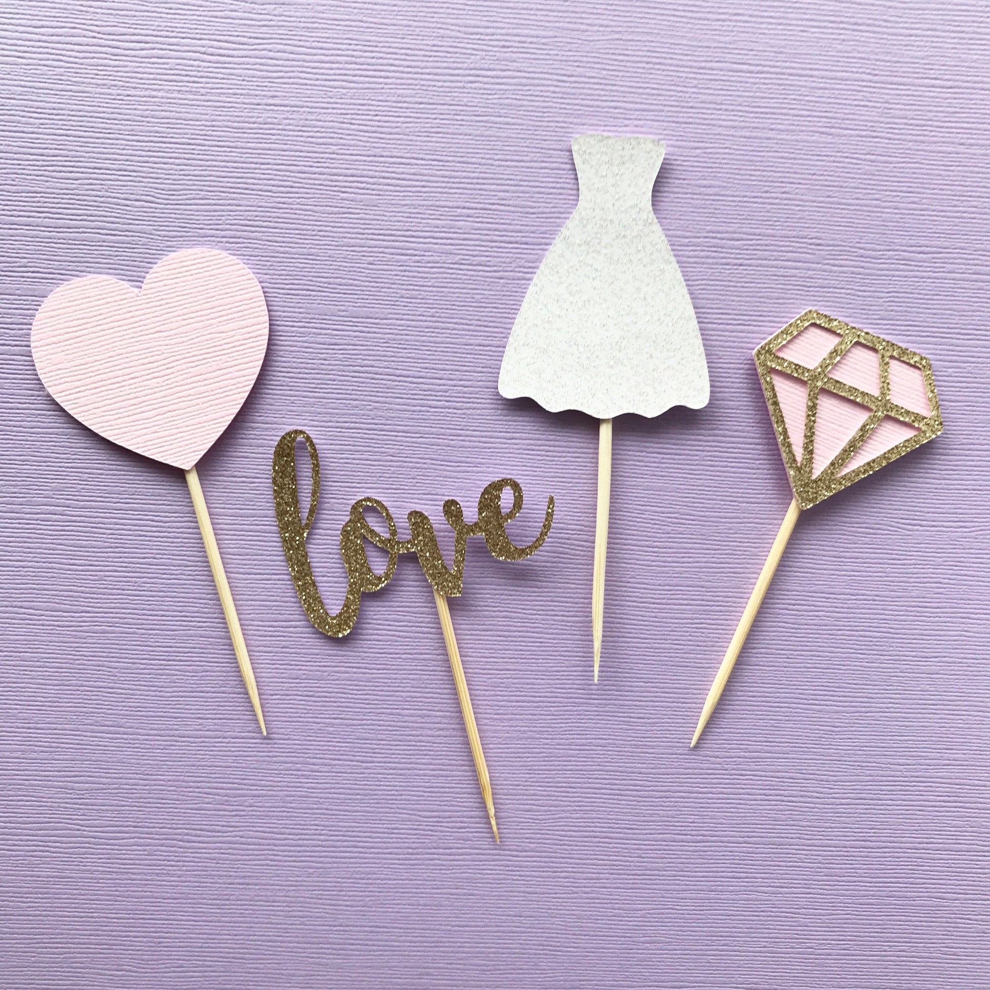 Wedding Cupcake Toppers - glitterpaperscissors