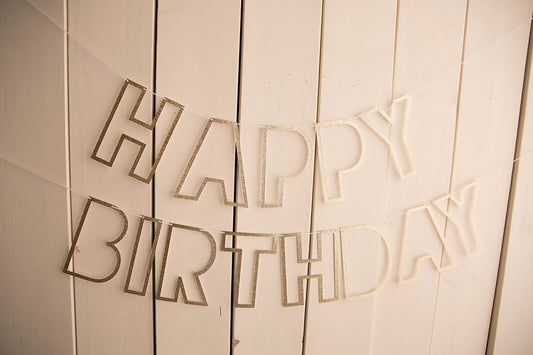 Happy Birthday Banner - glitterpaperscissors