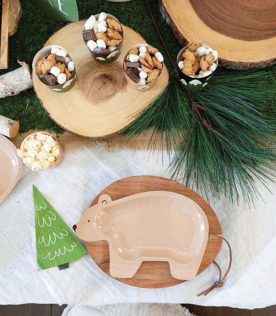 brown bear plate tablescape - glitter paper scissors